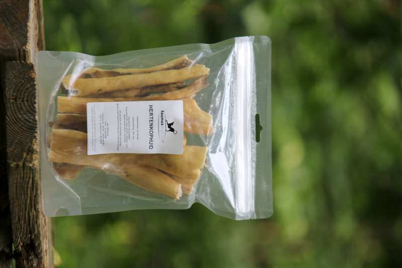 PEAU DE TÊTE DE CERF