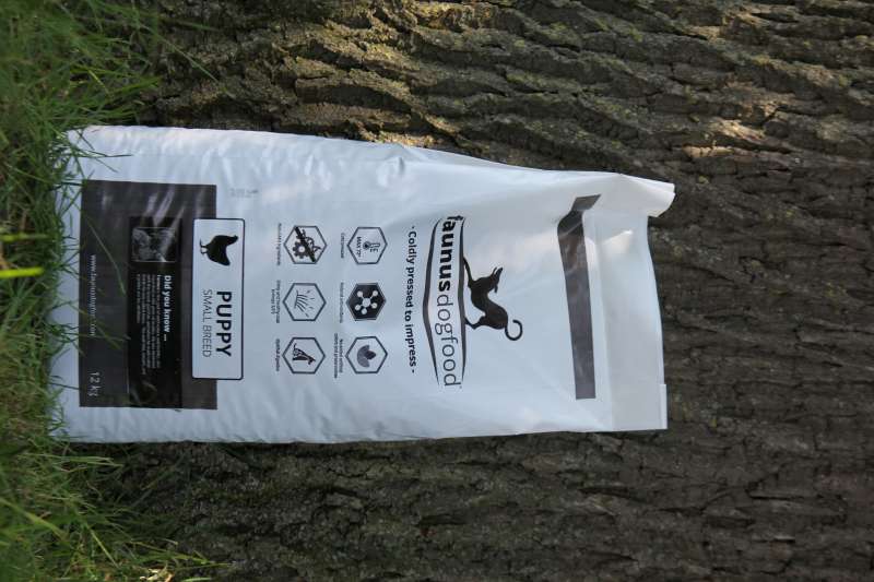 PUPPY SMALL BREED 12 KG