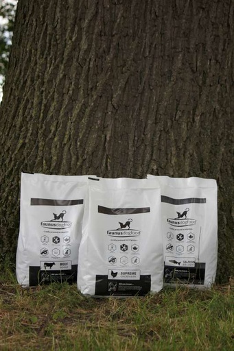 3X4 KG SALMON + CHICKEN + BEEF