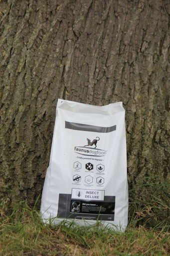 [ID4] INSECT DELUXE 4 KG